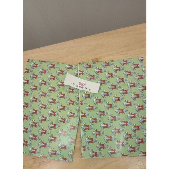Vineyard Vines brand wrapping paper two 17-in x 17-in sheets - Picture 3 of 5